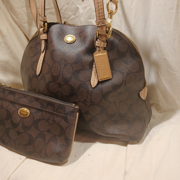 Coach Peyton set - Picture 3 of 13